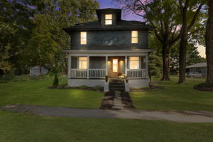  Photo 0