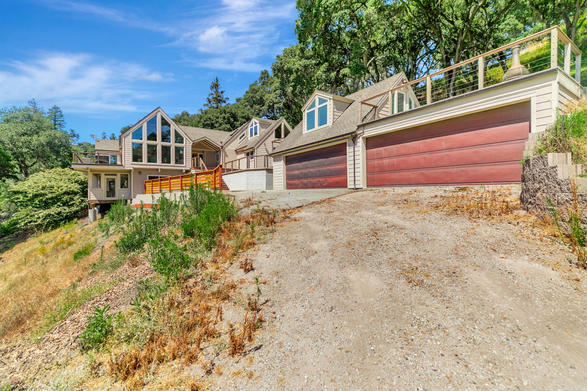 094_411 Hecker Pass Rd  