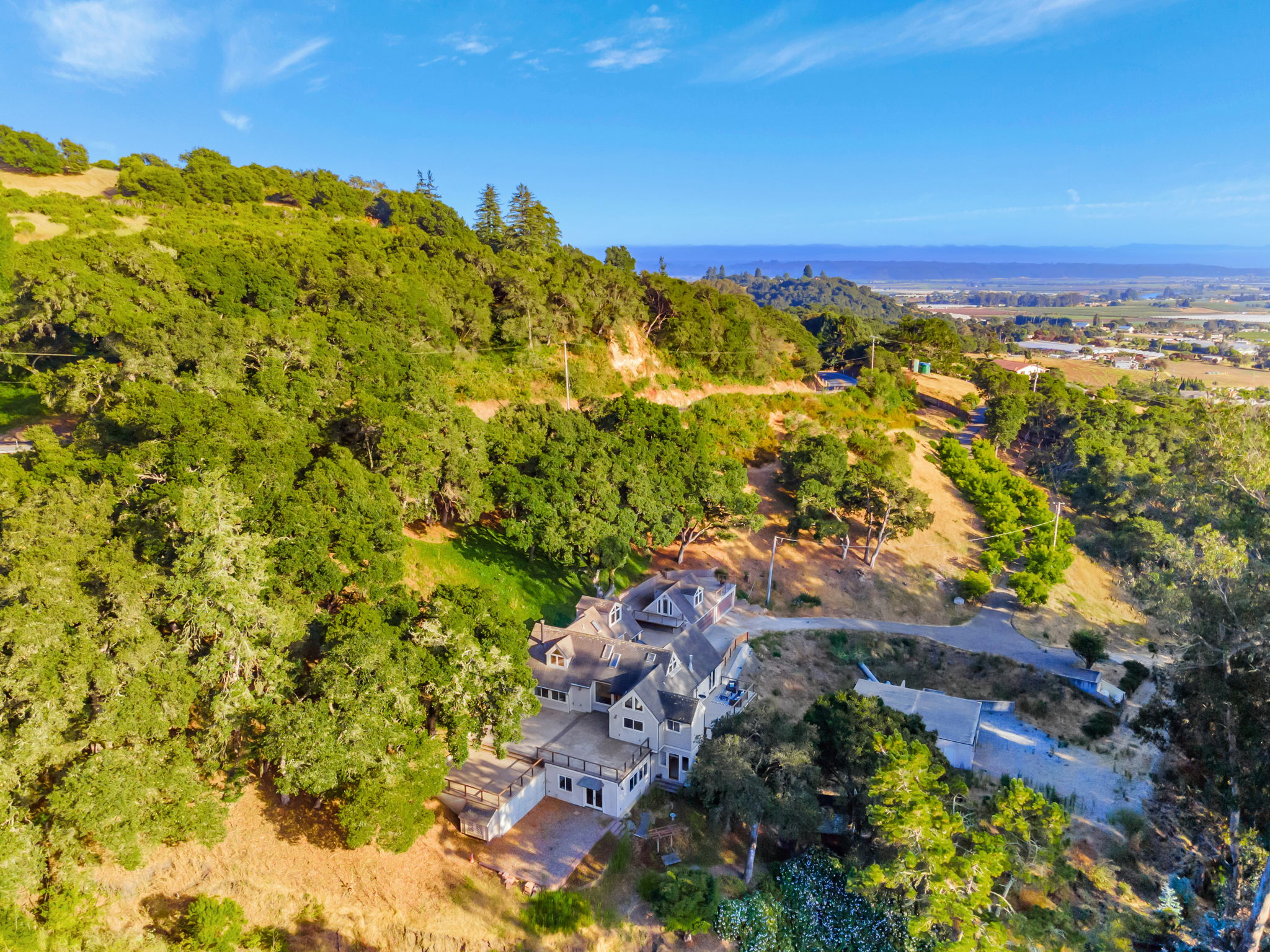 016_AERIAL_ 411 Hecker Pass Rd