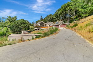 003_411 Hecker Pass Rd  
