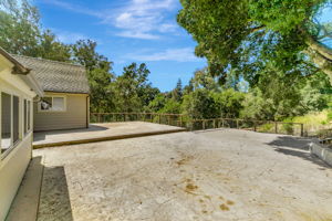 089_411 Hecker Pass Rd  
