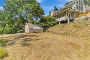 099_411 Hecker Pass Rd  