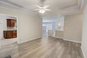 Presidential Dr -021