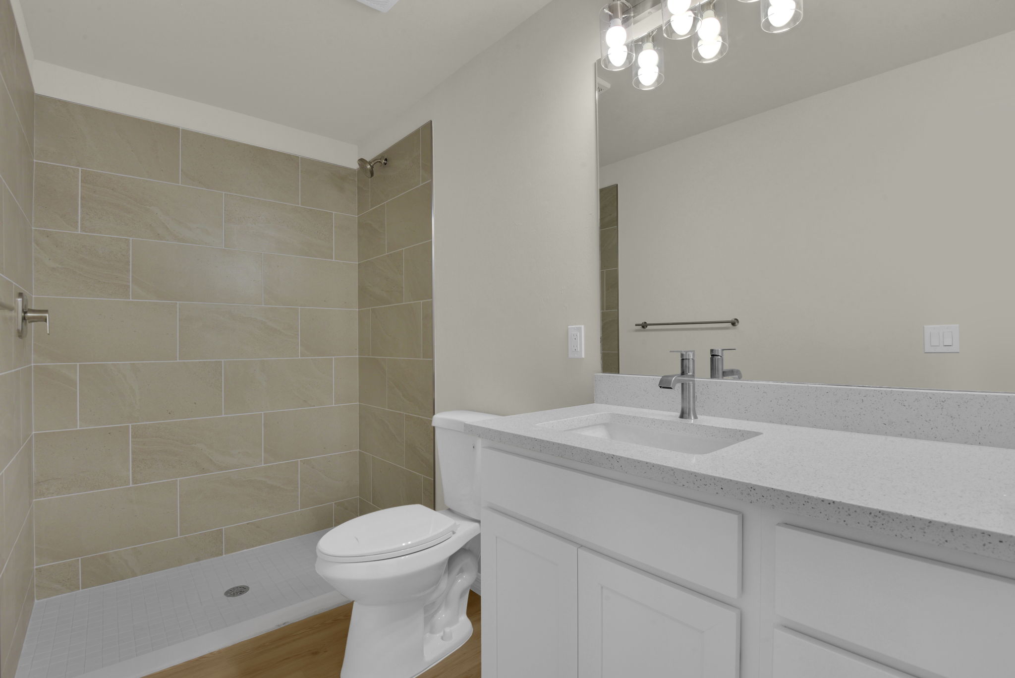 Master Bath w/ Tiled Shower