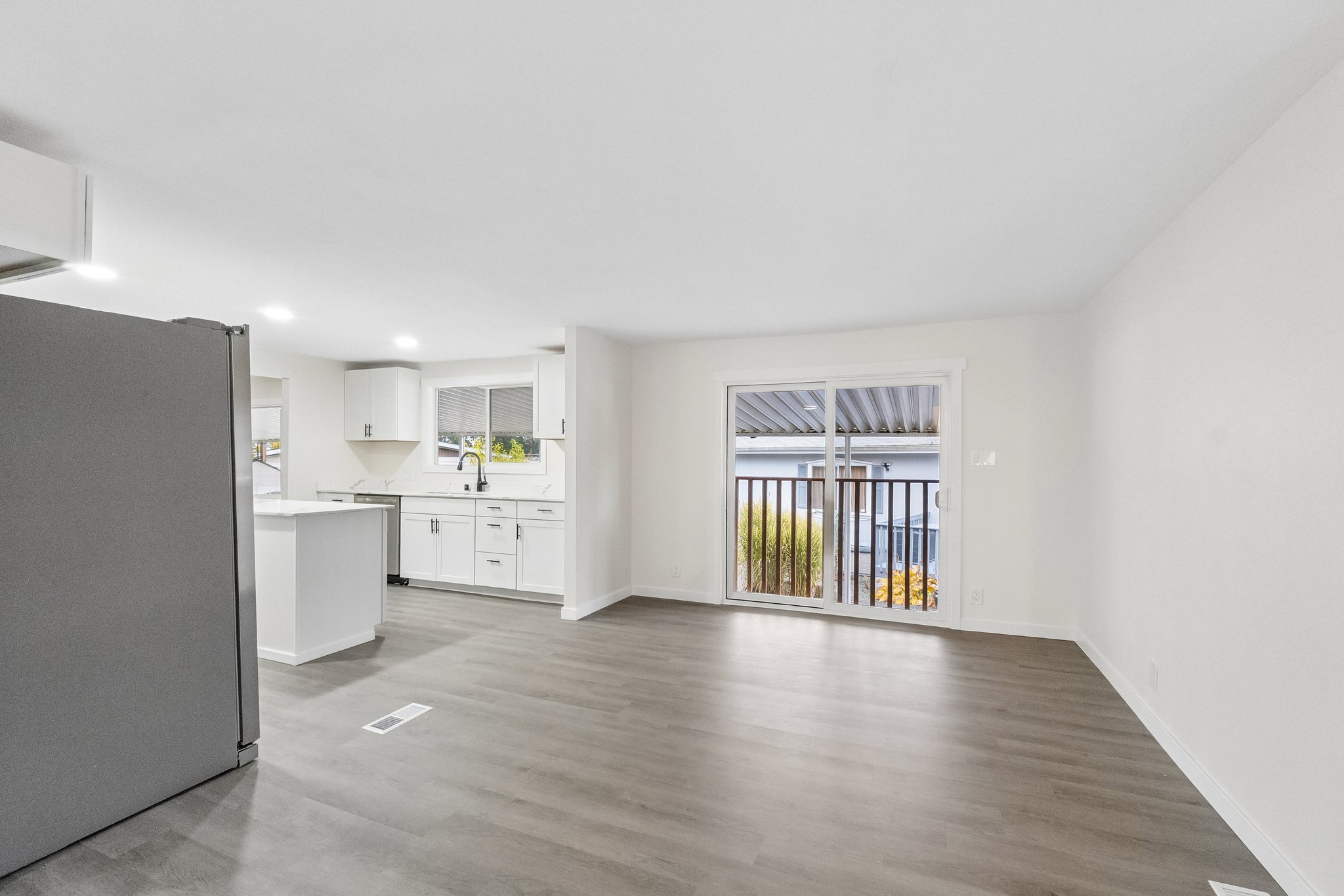 164th St SW 12-S2710-012.jpg