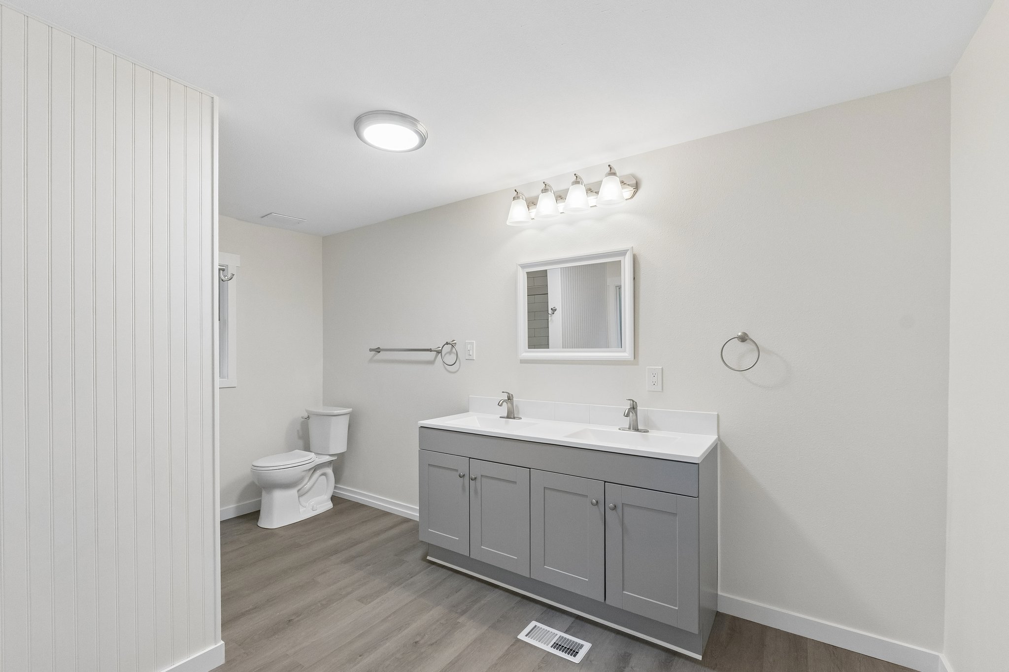 164th St SW 12-S2710-016.jpg