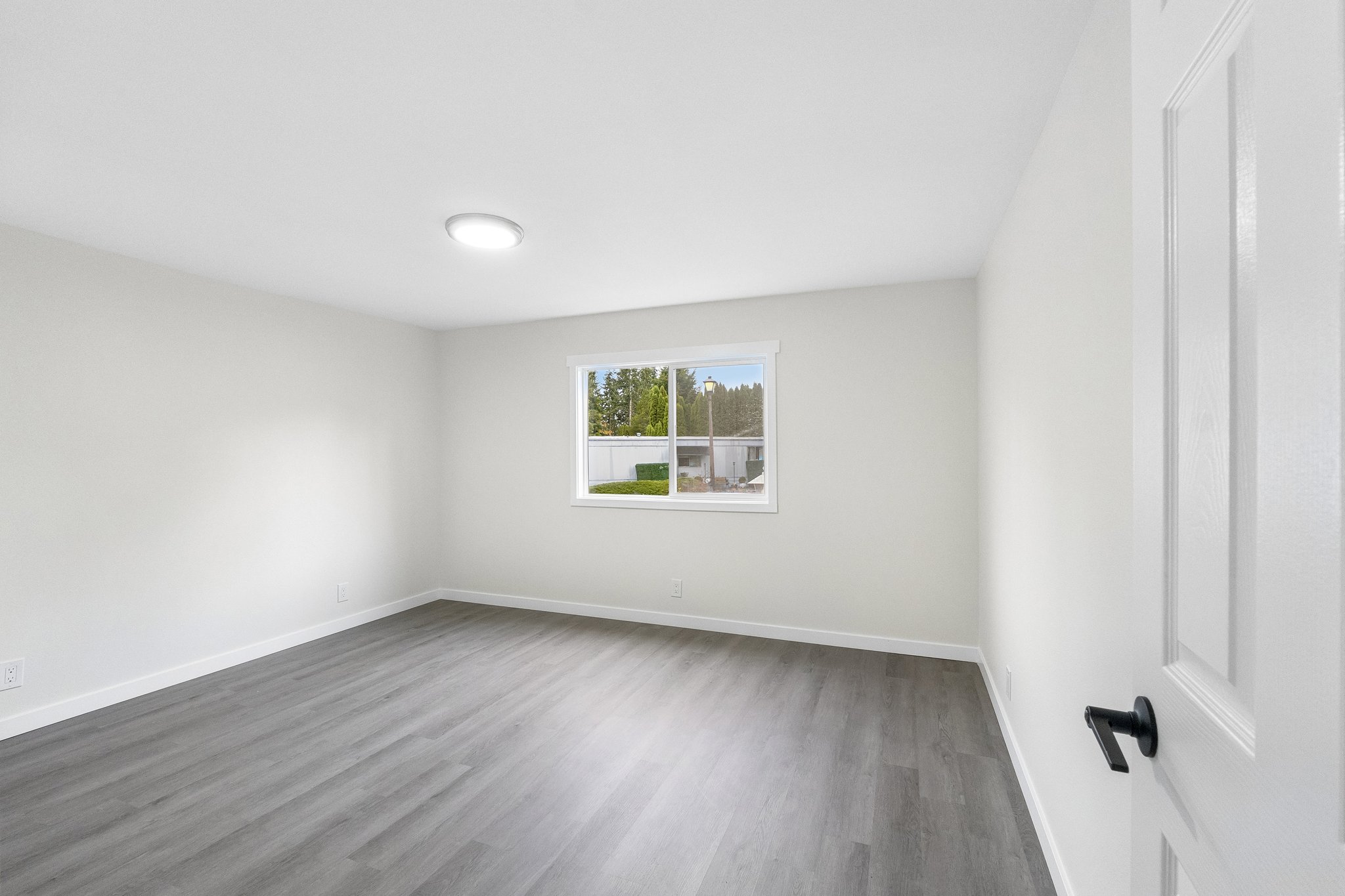 164th St SW 12-S2710-025.jpg