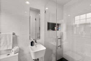 Full Bath on Lower Level 2