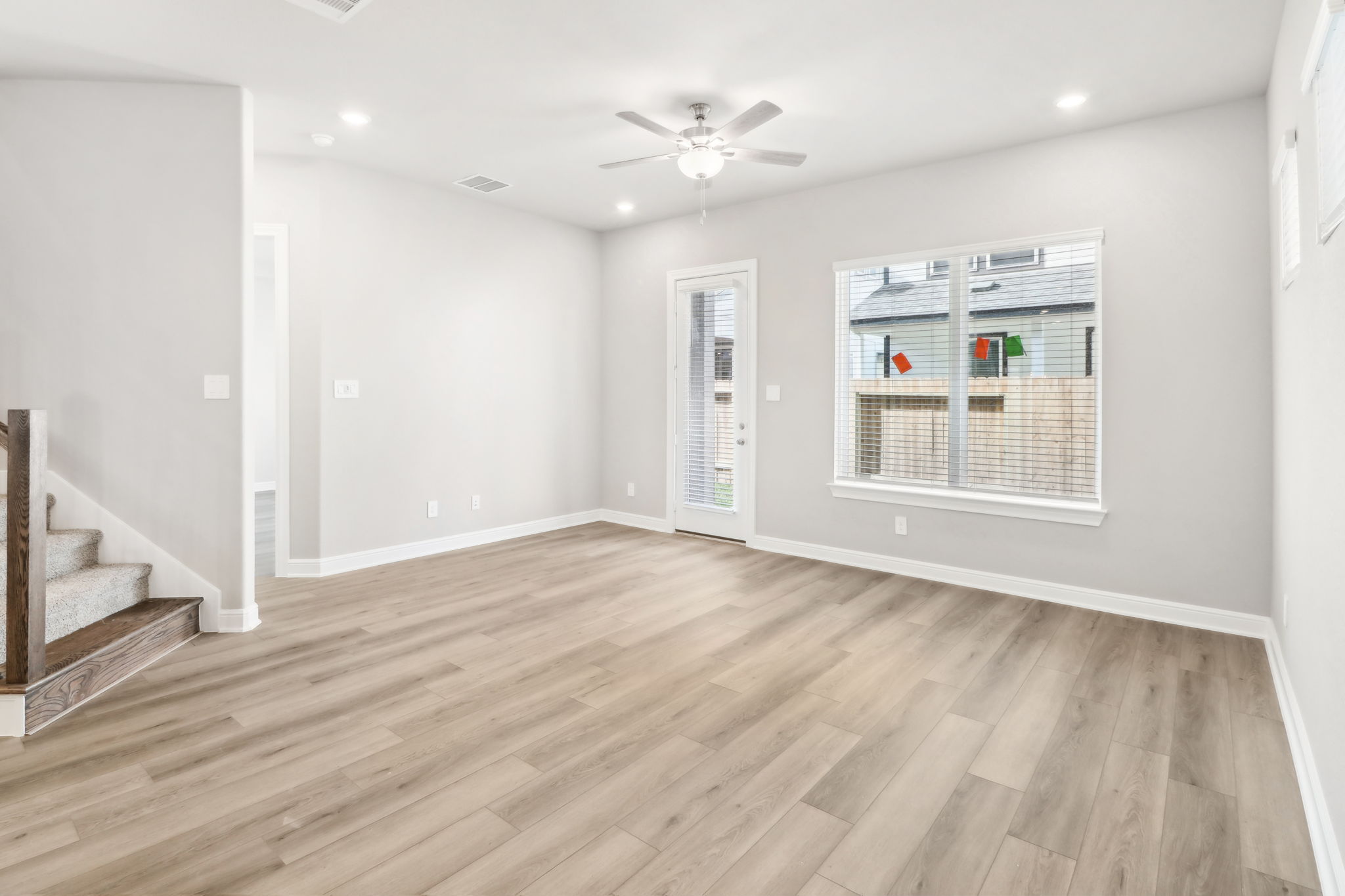 Houston - Spring Brook Village - 4111 Farm Hollow St, Houston, TX 77080 - 005