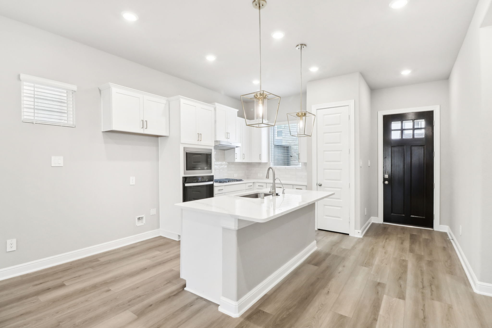 Houston - Spring Brook Village - 4111 Farm Hollow St, Houston, TX 77080 - 008