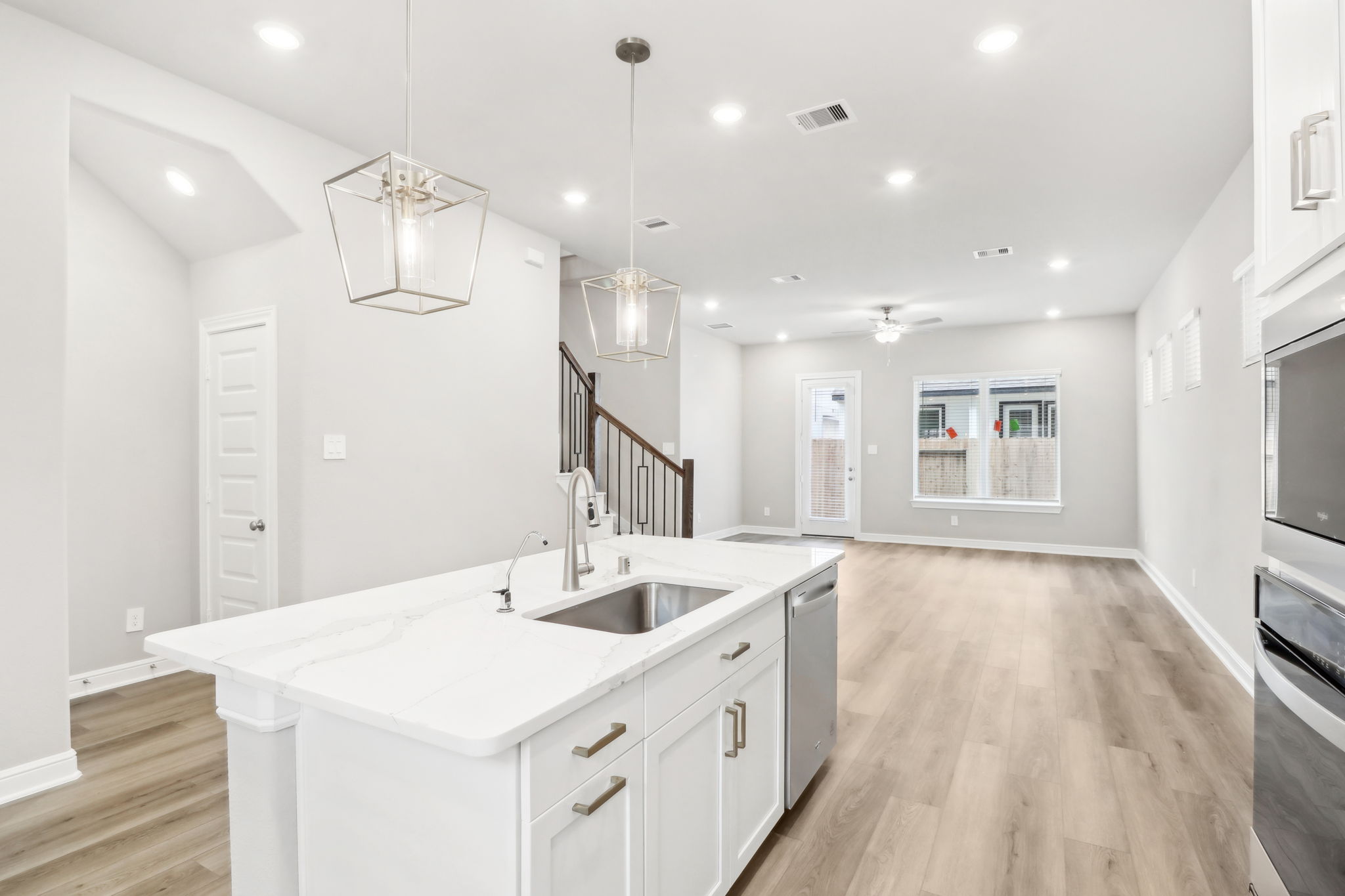 Houston - Spring Brook Village - 4111 Farm Hollow St, Houston, TX 77080 - 010