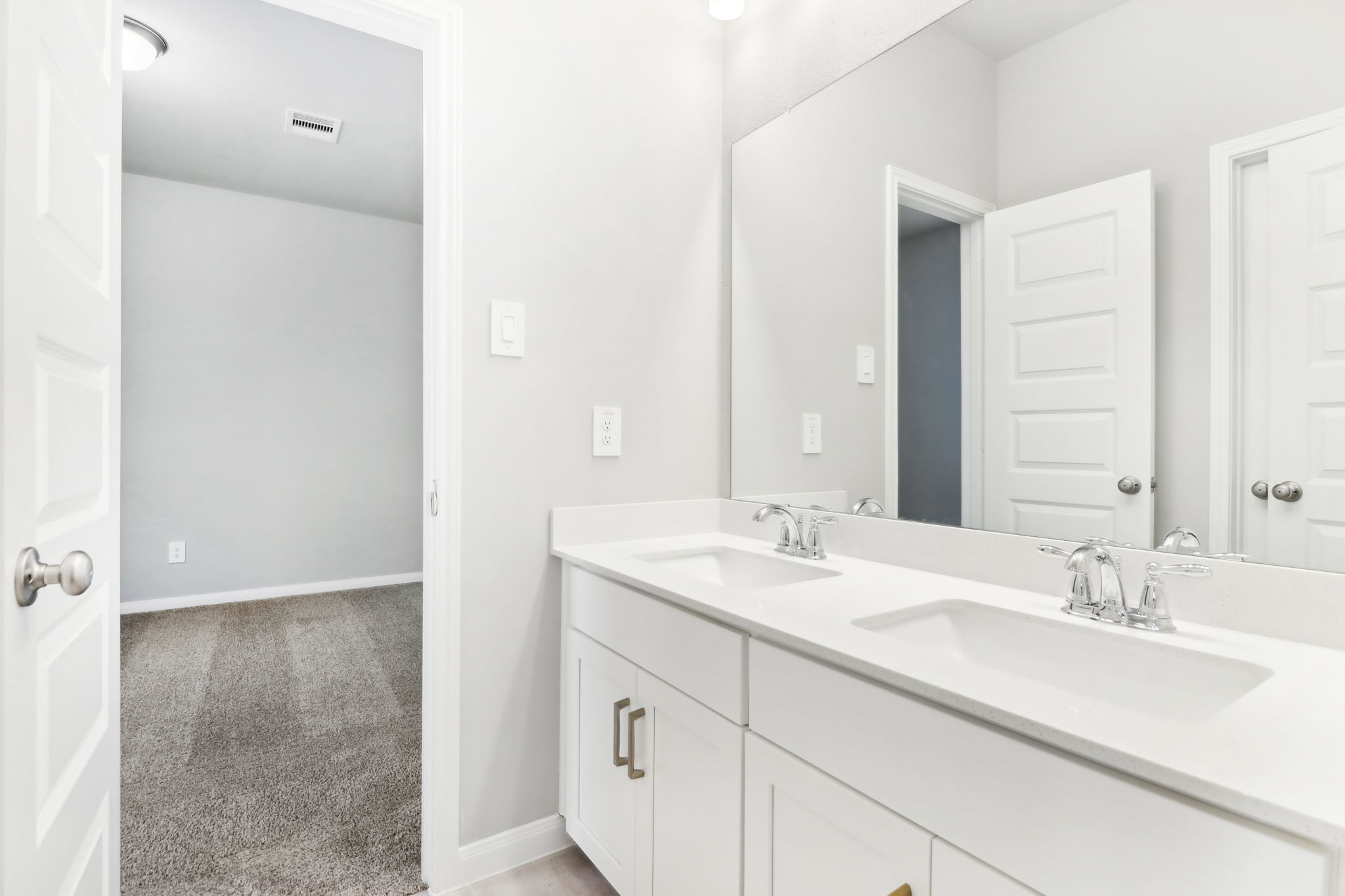 Houston - Spring Brook Village - 4111 Farm Hollow St, Houston, TX 77080 - 030