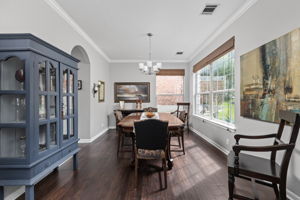 Dining or Flex Space