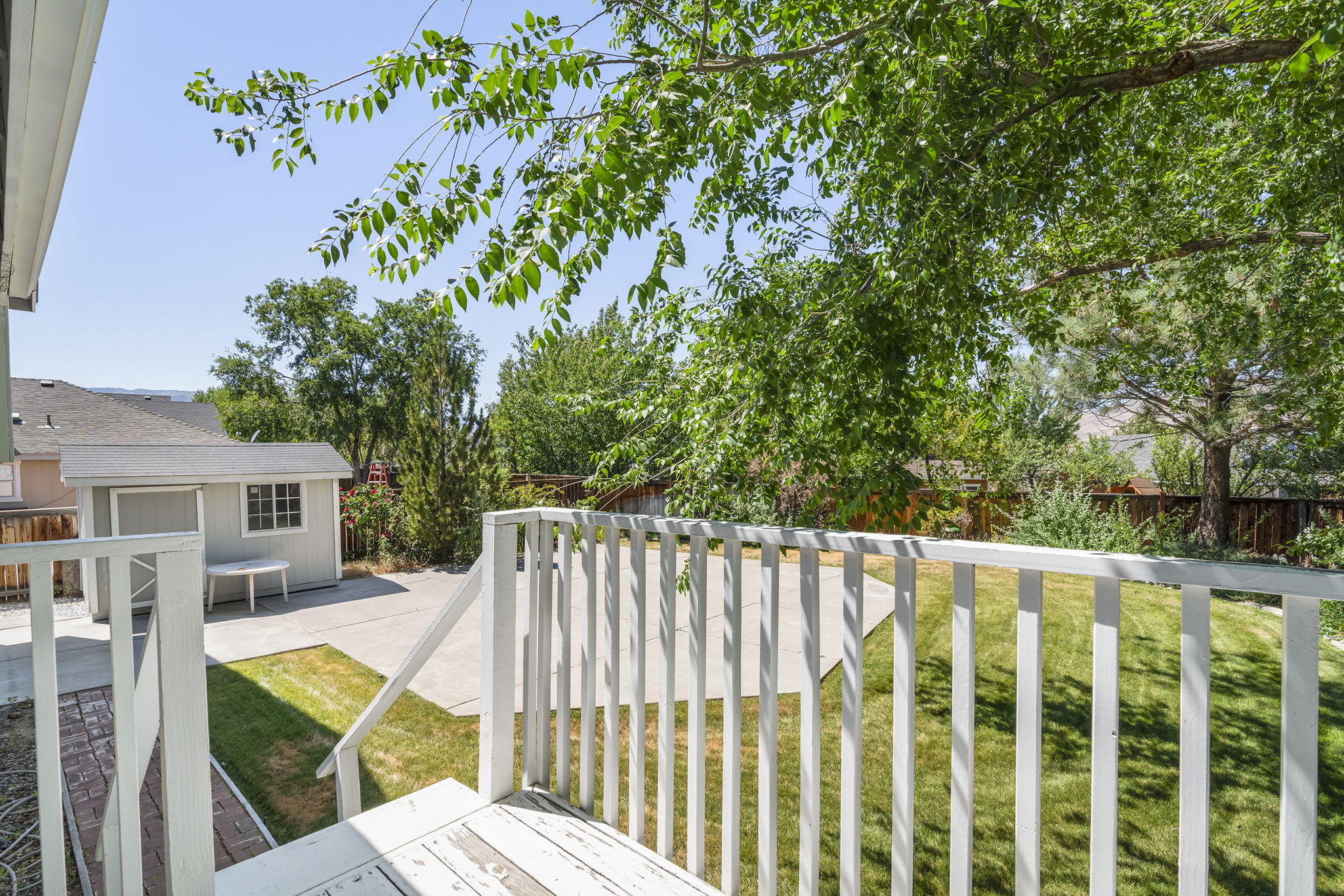 Back Deck to Yard