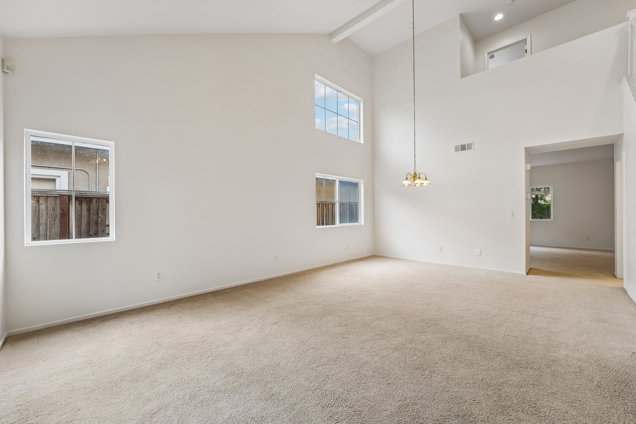 - 4113 Cedar Creek Ct-S0309-011.jpg
