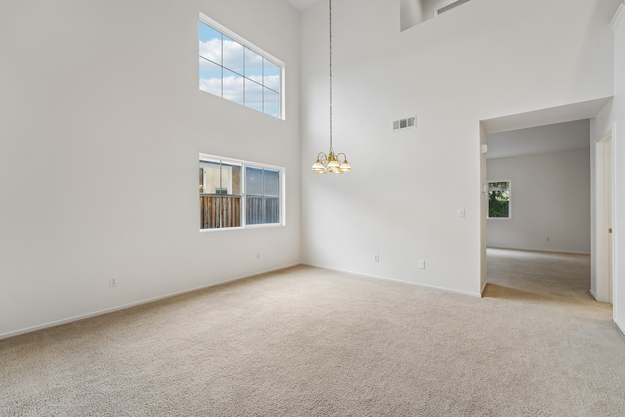 - 4113 Cedar Creek Ct-S0309-014.jpg