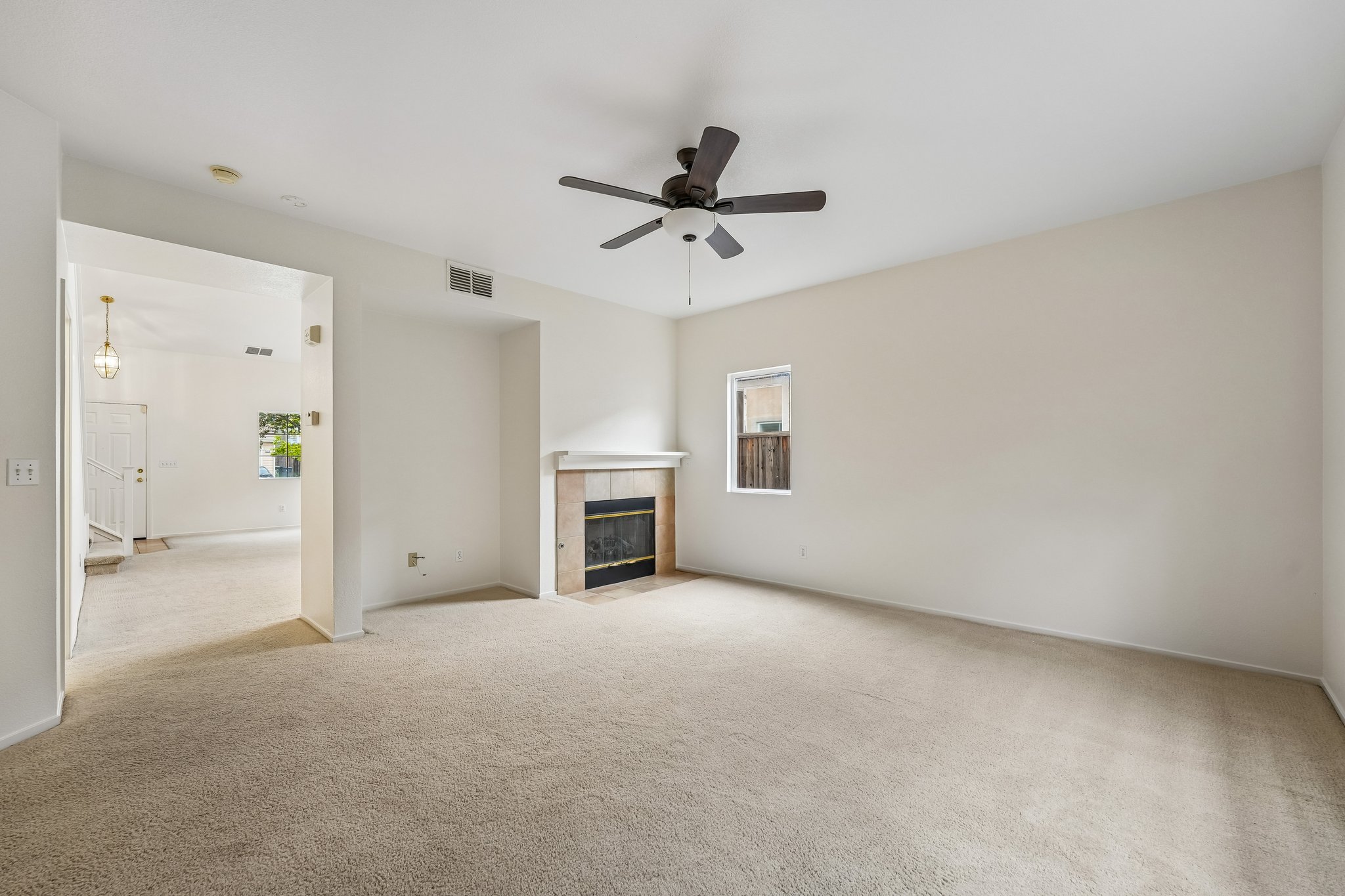 - 4113 Cedar Creek Ct-S0309-019.jpg