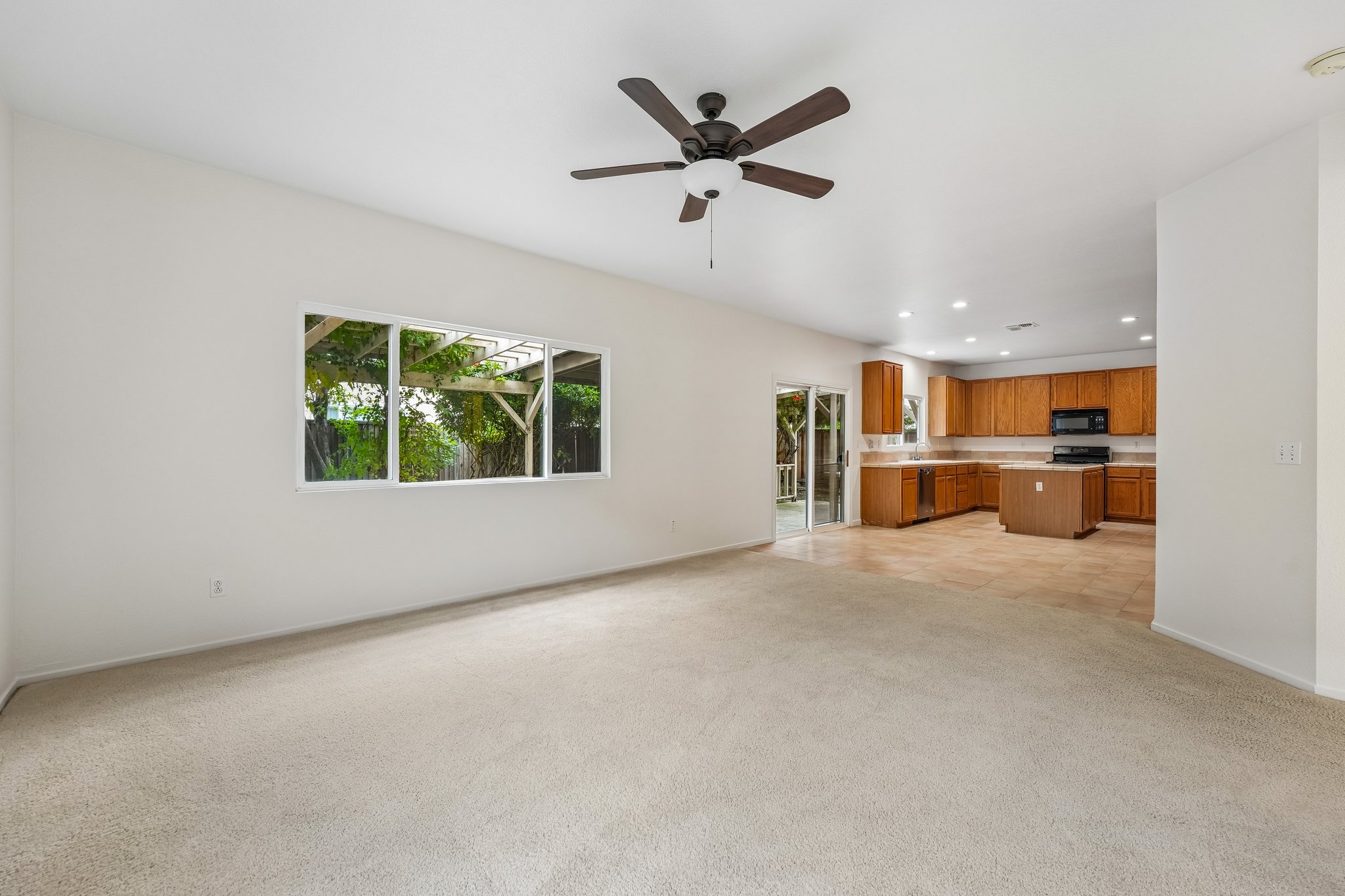 - 4113 Cedar Creek Ct-S0309-023.jpg