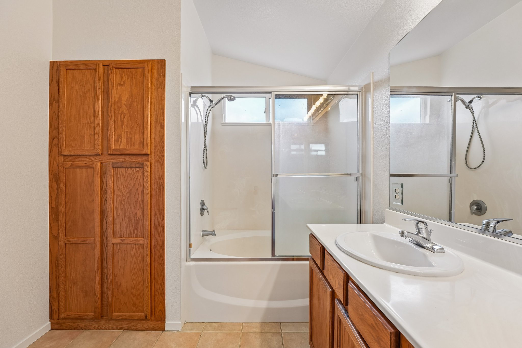 - 4113 Cedar Creek Ct-S0309-051.jpg