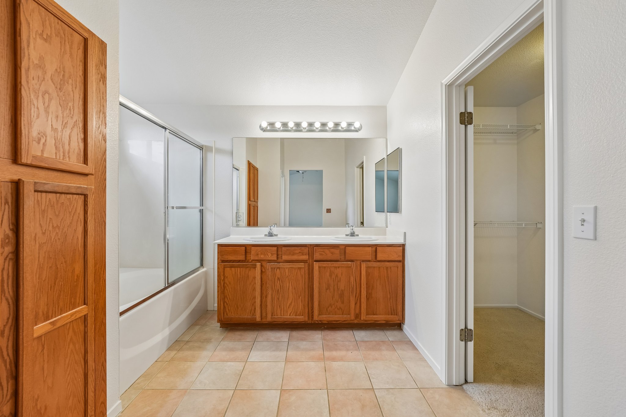 - 4113 Cedar Creek Ct-S0309-052.jpg