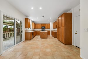 - 4113 Cedar Creek Ct-S0309-025.jpg