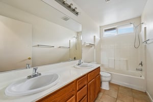 - 4113 Cedar Creek Ct-S0309-040.jpg