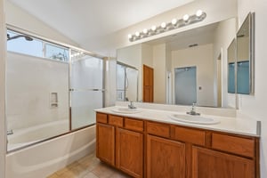- 4113 Cedar Creek Ct-S0309-050.jpg