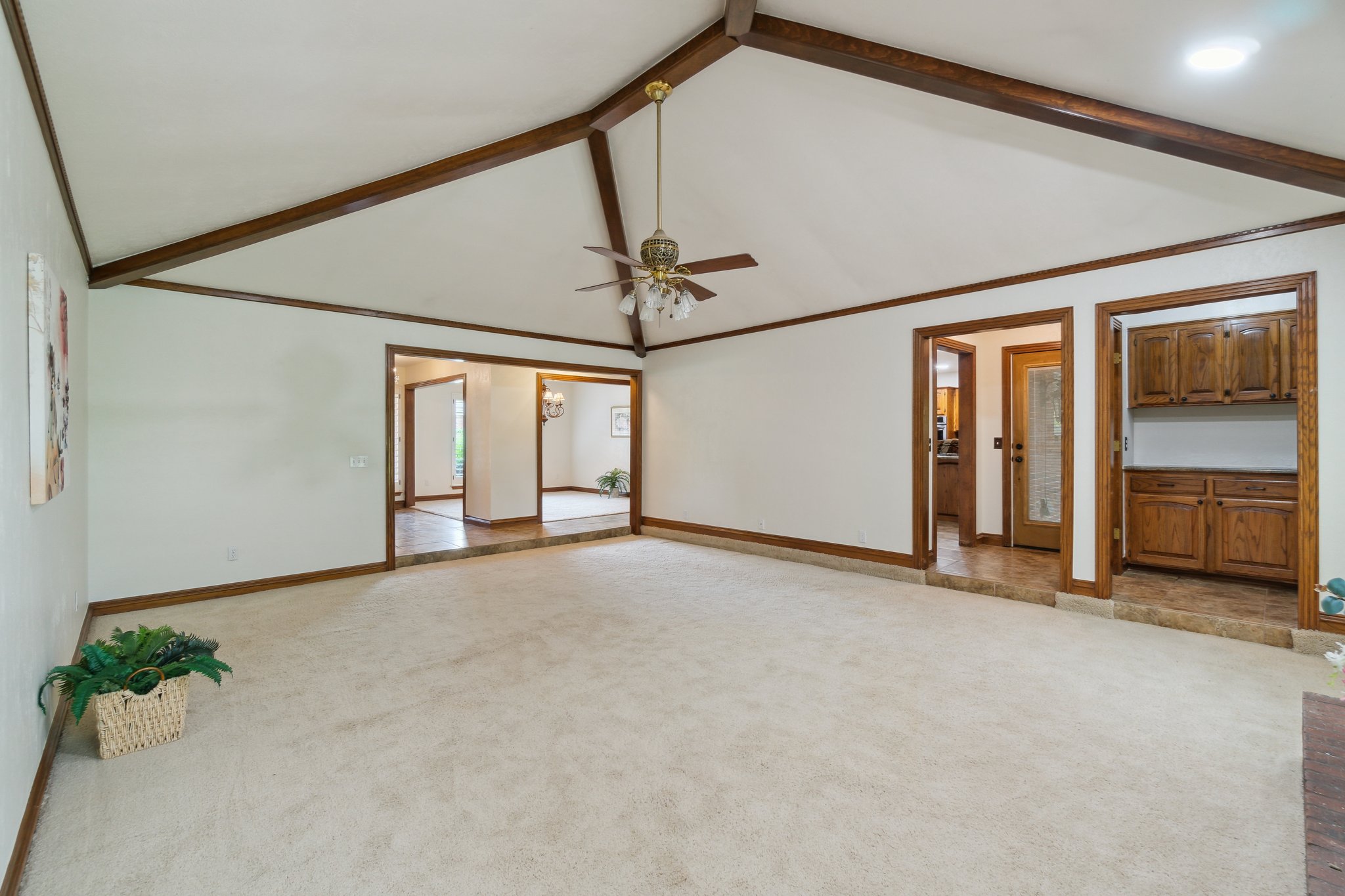 4113 Old Farm Rd_018.jpg