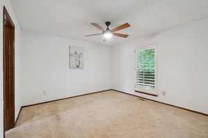 4113 Old Farm Rd_038.jpg