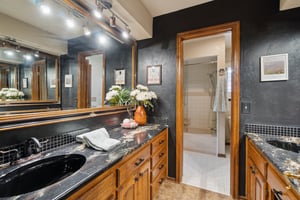 4113 Old Farm Rd_041.jpg