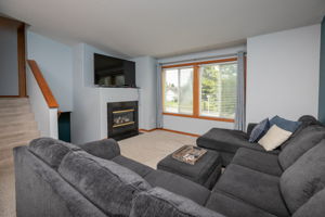 06-Living Room