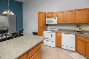 13-Kitchen