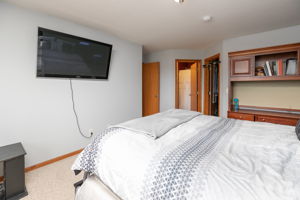 15-Primary Bedroom