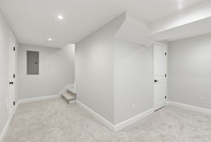 Photo 32