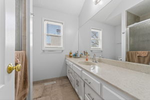 4115 N Troost Ave-020