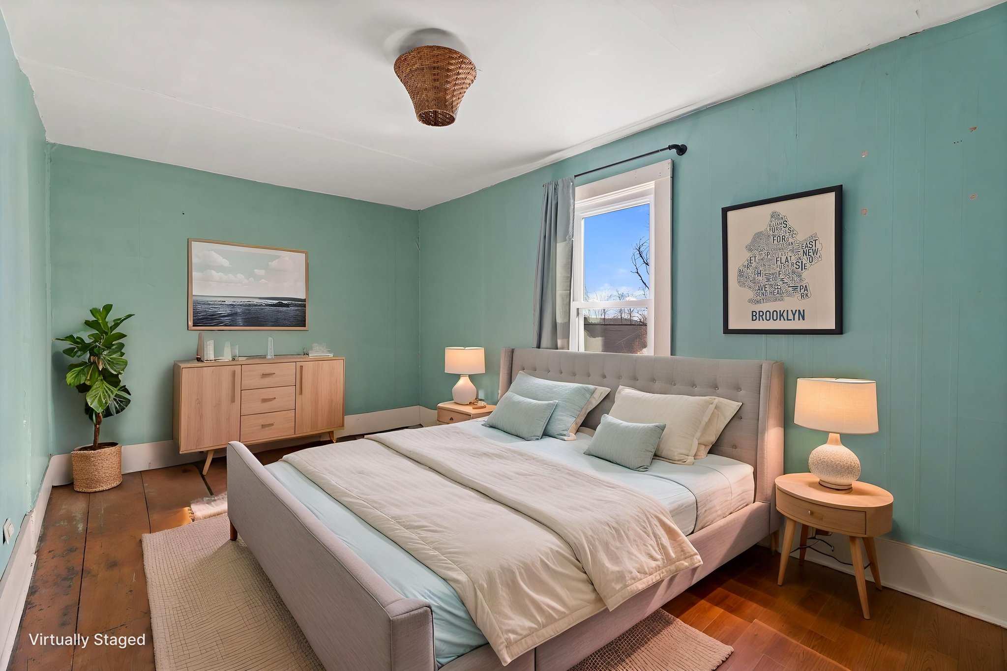 AHM00528 virtually staged.jpeg