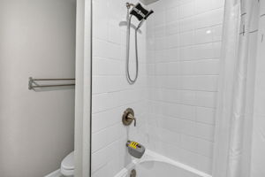  Photo 34