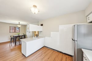 4116 Parker Ave-2404-013.jpg