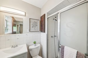 4116 Parker Ave-2404-019.jpg