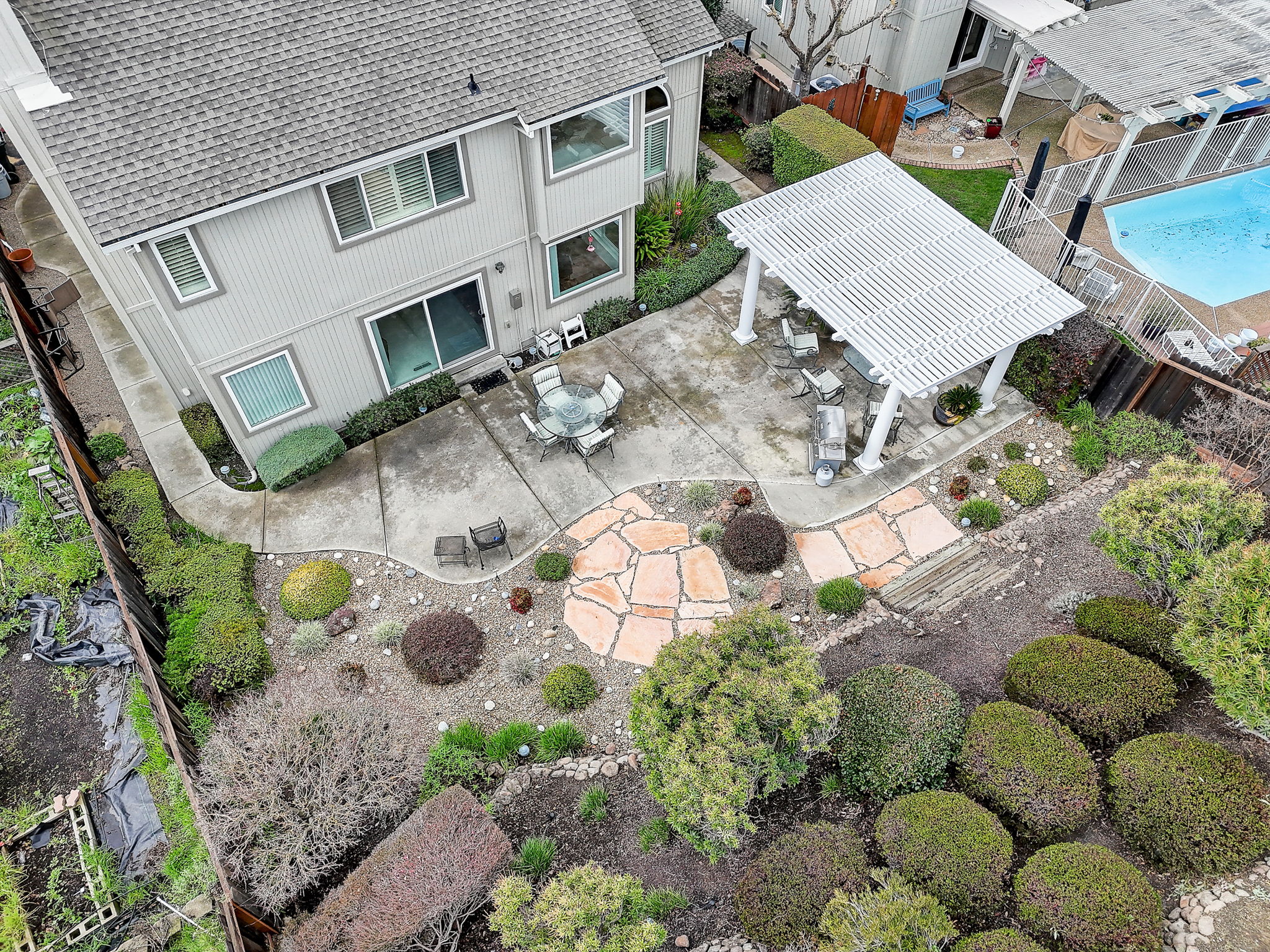 Rocky Point Dr-060