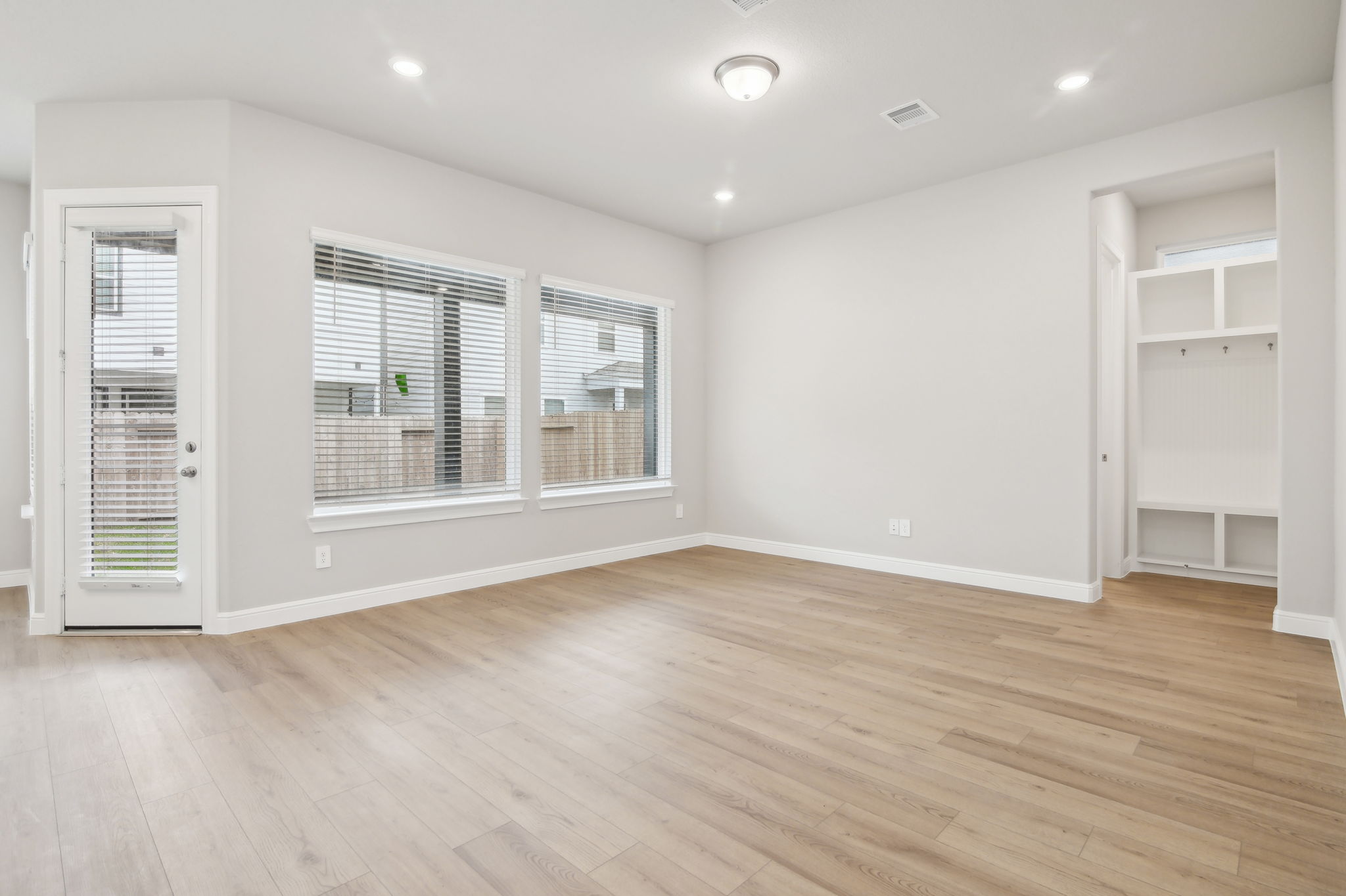 Houston - Spring Brook Village - 4118 Farm Hollow, Houston, TX 77080 - 016