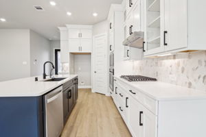 Houston - Spring Brook Village - 4118 Farm Hollow, Houston, TX 77080 - 008
