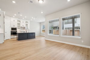 Houston - Spring Brook Village - 4118 Farm Hollow, Houston, TX 77080 - 010
