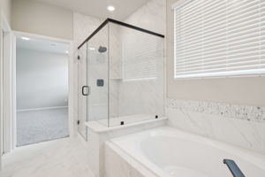 Houston - Spring Brook Village - 4118 Farm Hollow, Houston, TX 77080 - 032