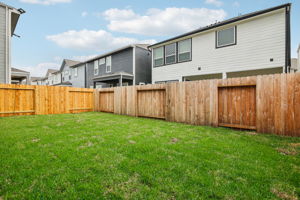 Houston - Spring Brook Village - 4118 Farm Hollow, Houston, TX 77080 - 035