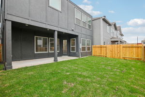 Houston - Spring Brook Village - 4118 Farm Hollow, Houston, TX 77080 - 036