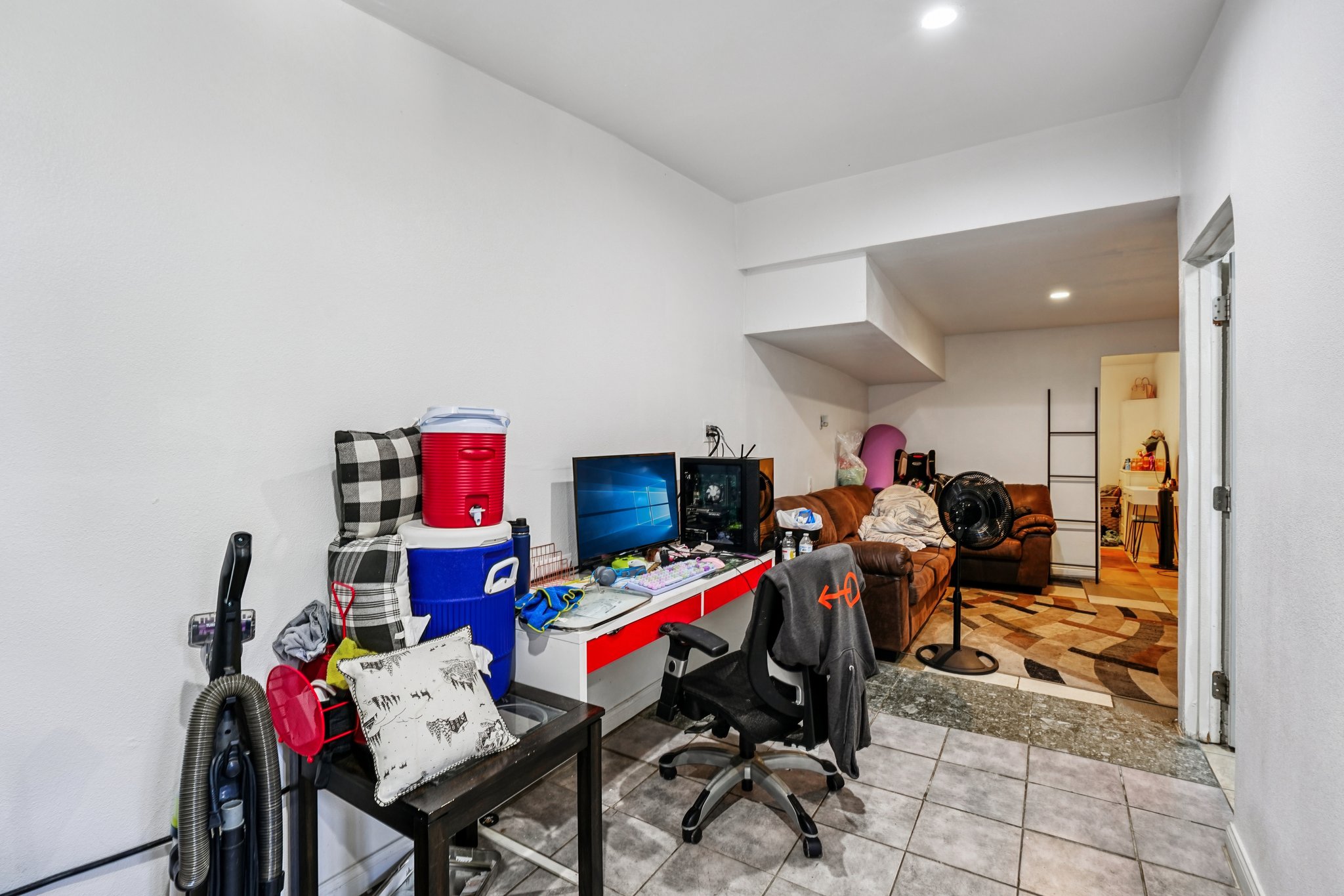 Stetson Ave-S1004-015.jpg