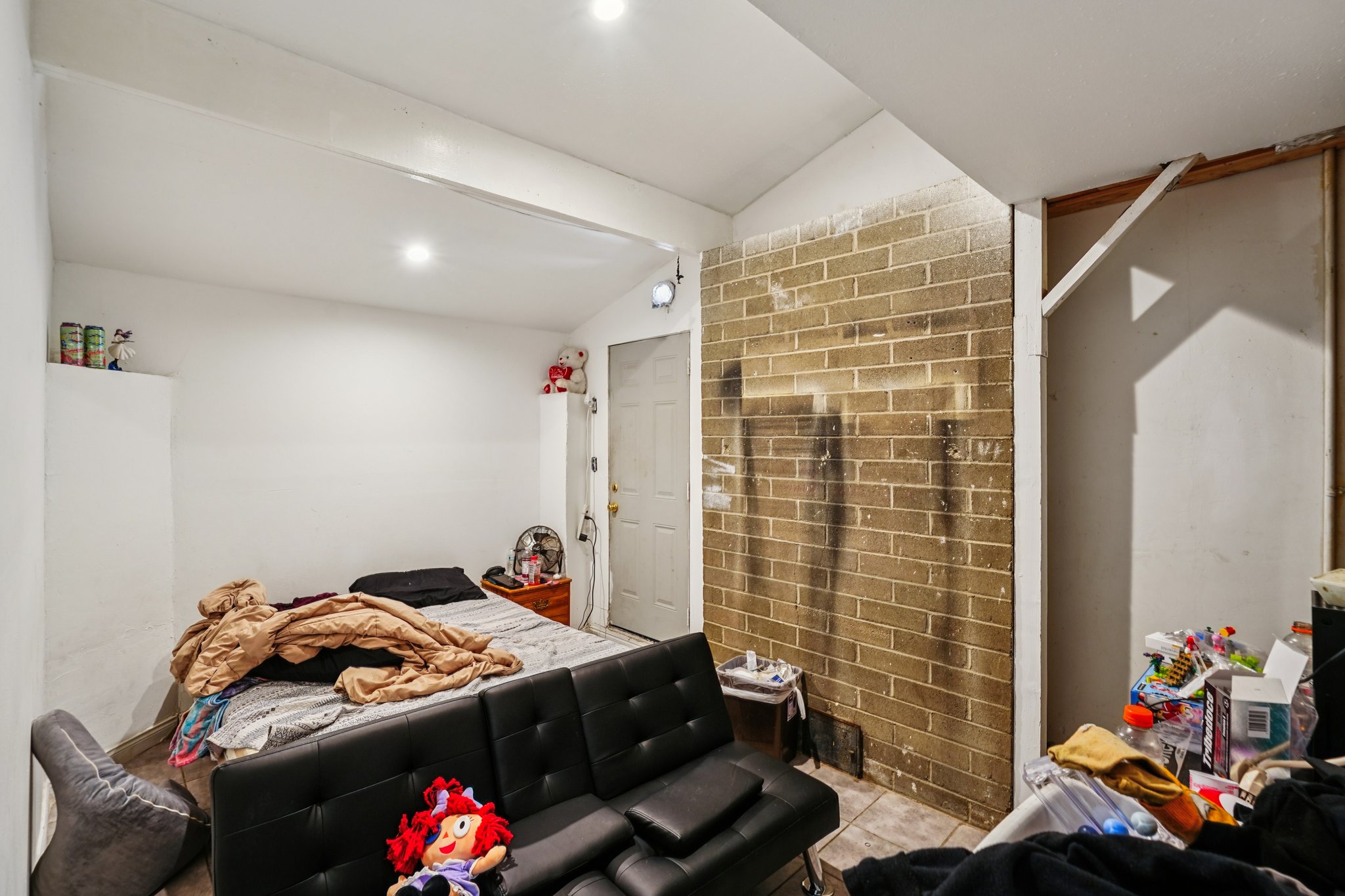 Stetson Ave-S1004-019.jpg