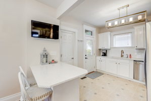 12 Kitchen