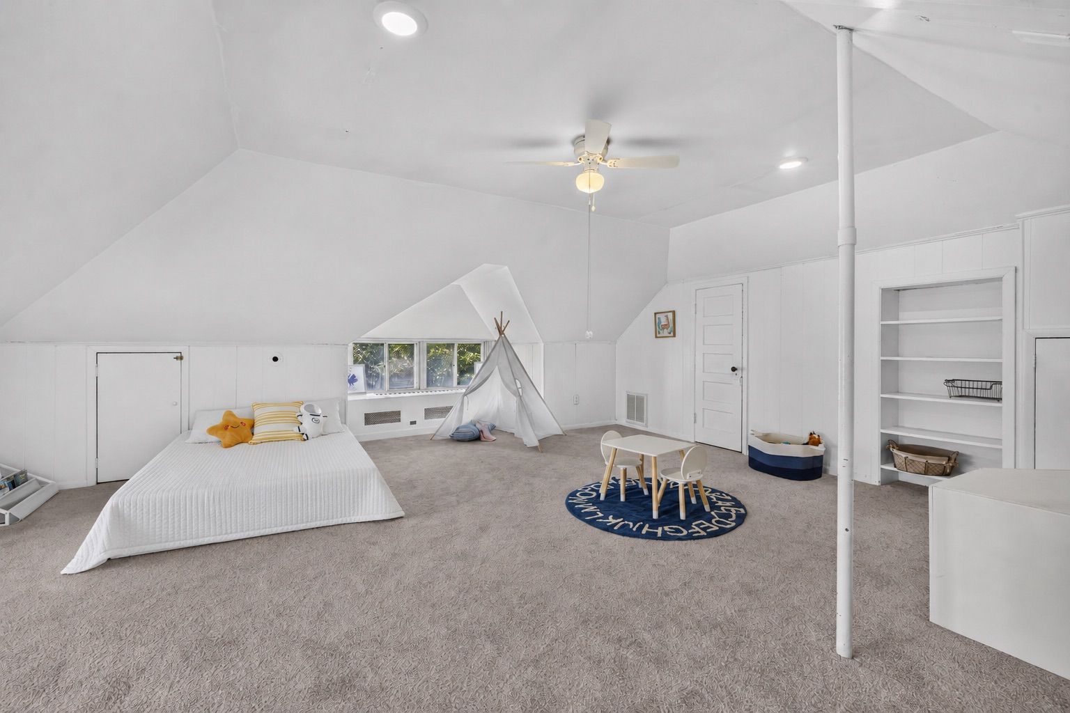 3rd floor bedroom/playroom